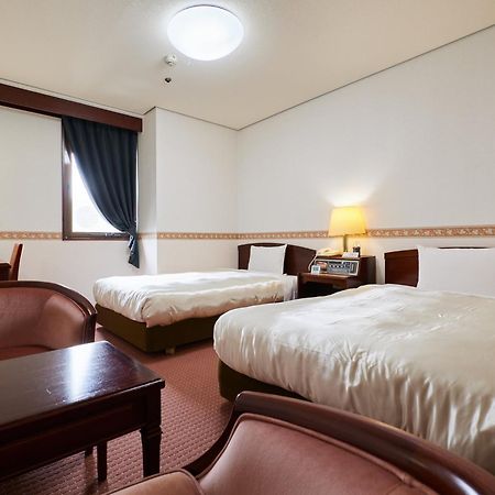 Ecohotel Toyama Exterior photo