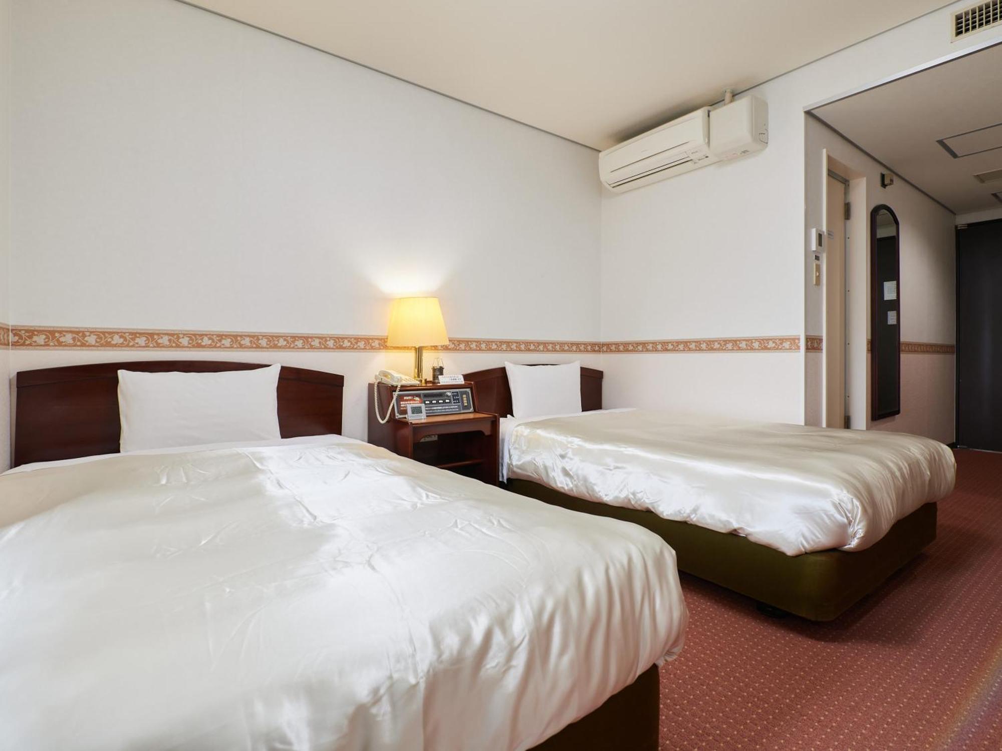 Ecohotel Toyama Exterior photo