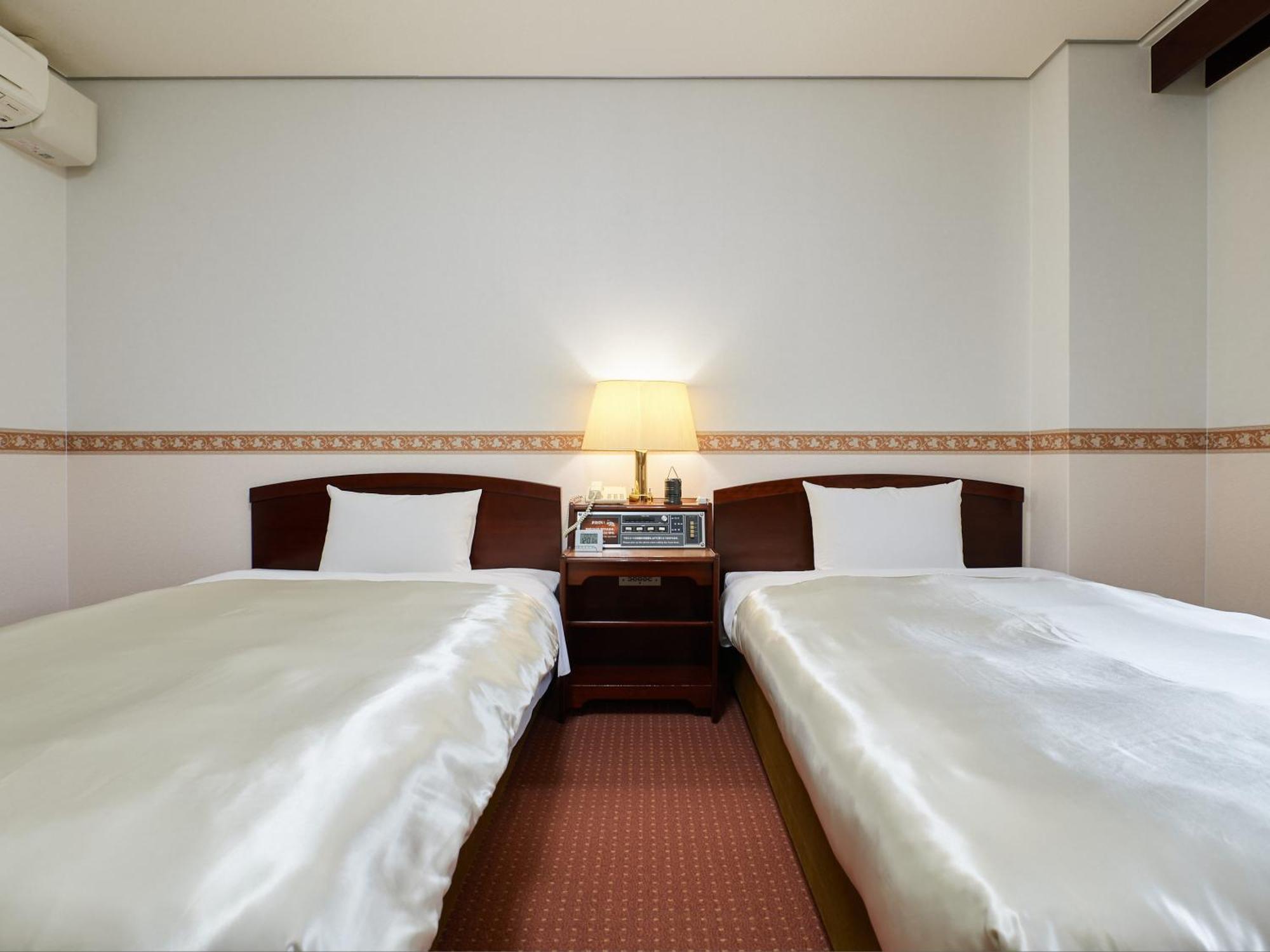 Ecohotel Toyama Exterior photo